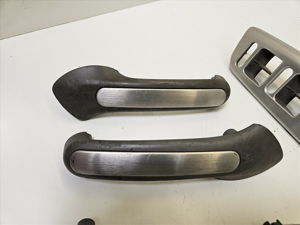 Volkswagen Golf IV, Volkswagen Bora jubi, R32 ajtóbehúzó szett (22187, 22188) 6. kép