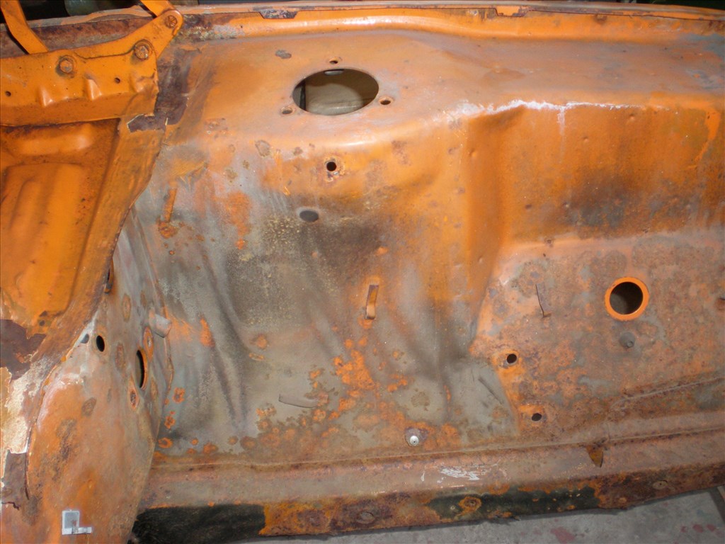 Ford Escort Mk2 karosszéria 14. kép