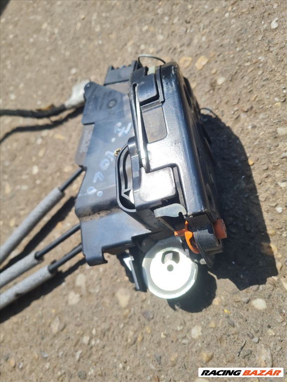Mercedes Vito 639 Jobb Tólóajtó Zár  3. kép