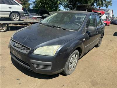 Ford Focus Mk2 1.6 -HWDA-  bontott alkatrészei