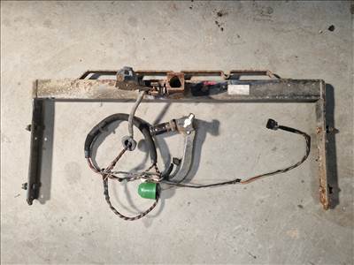 Volkswagen Bora vonóhorog, Oris, levehető fejes (19193)