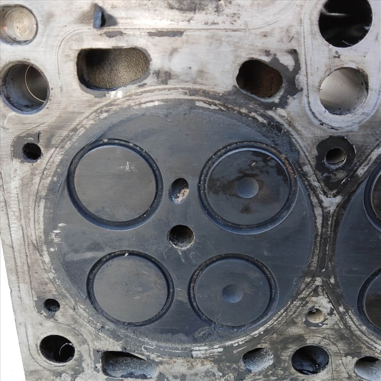 91718 Fiat Punto, Idea, Panda II., Doblo 1,3 16v Diesel hengerfej 55193109 3. kép