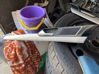 Volkswagen Passat B8 B8 ajtó díszlécek könyöklő, kárpitok, spoiler