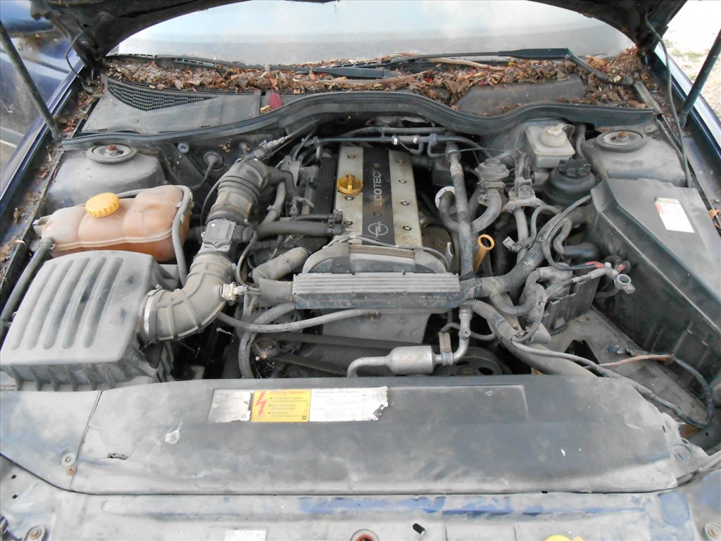 Opel OMEGA B Kombi (21_22_23) 2.0 16V jobb hátsó féltengely 1. kép