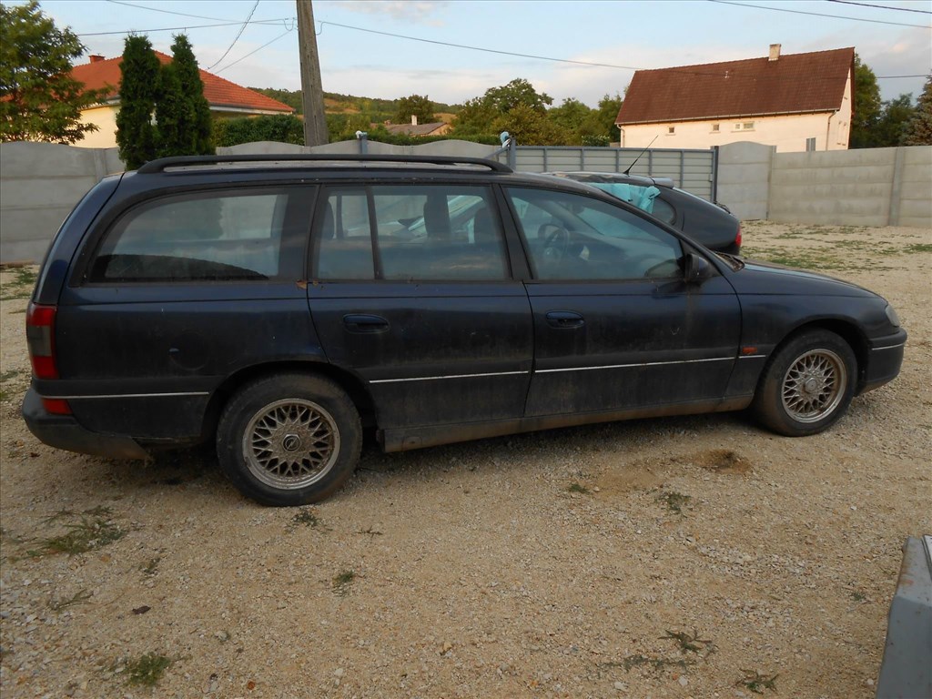 Opel OMEGA B Kombi (21_22_23) 2.0 16V jobb hátsó féltengely 2. kép
