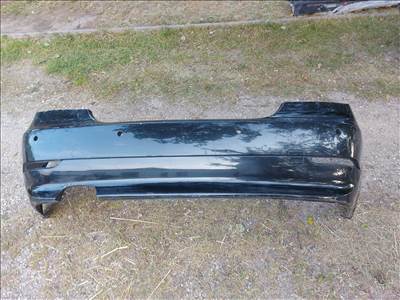 BMW 5-ös sorozat E60 limuzin hátsó lökhárító. Radaros.
