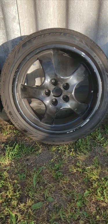  5x112 lyukosztású 17" használt OZ alufelni, rajta 225/45 használt Triangle nyári gumi gumi  10. kép