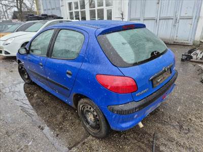 Peugeot 206 1.4 hátsó lökhárító komplett 