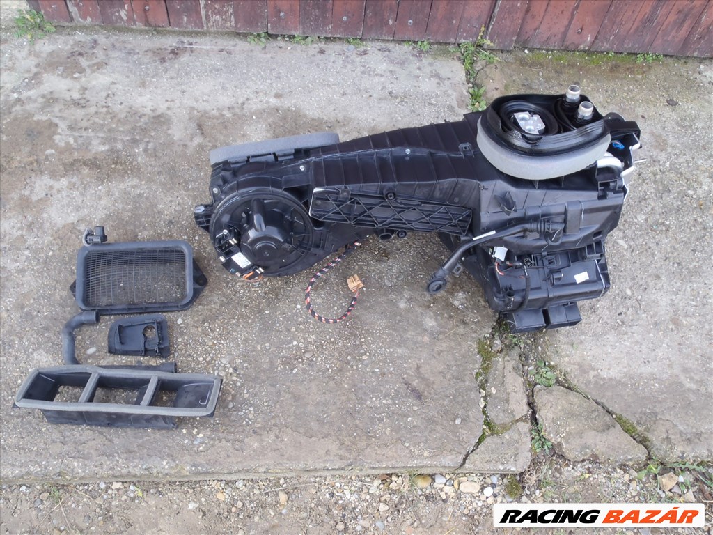 Volkswagen Golf V Variant 1.9 TDI klíma alkatrész  17. kép