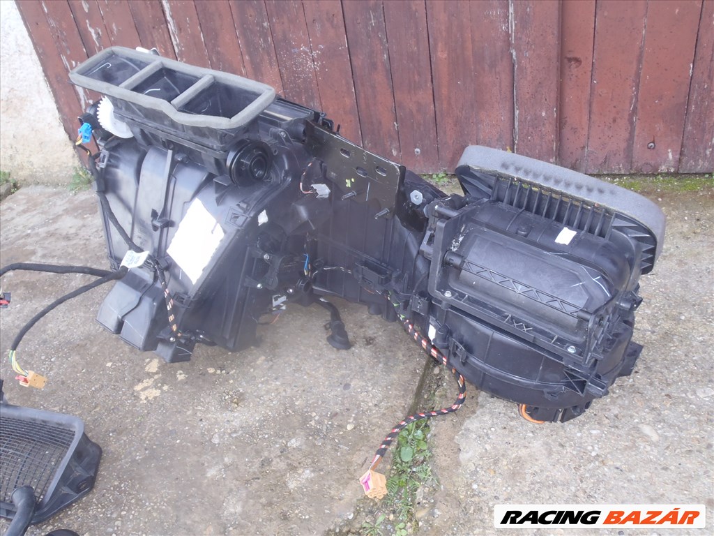 Volkswagen Golf V Variant 1.9 TDI klíma alkatrész  41. kép