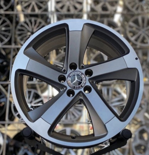 Mercedes AMG 18 coll eredeti gyári cikkszámos felni alufelni 5x112 1. kép