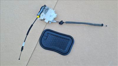 Audi A6 C7 jobb első ajtózár 8j1837016f