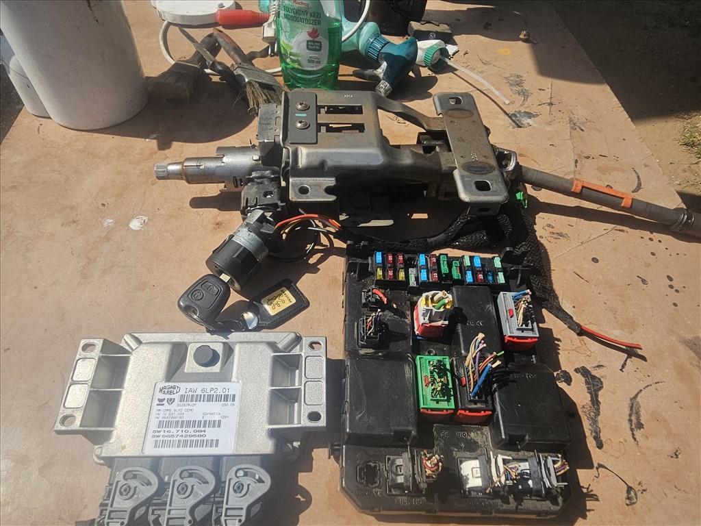 Peugeot 307 Motorvezérlő komputer elektronika  3. kép