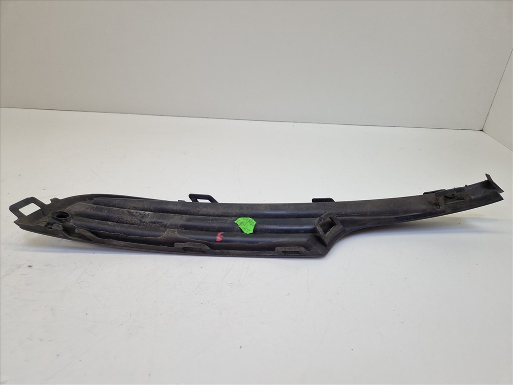 Volkswagen Golf VII első lökhárító jobb díszrács 5G0 853 666 (19211) 7. kép