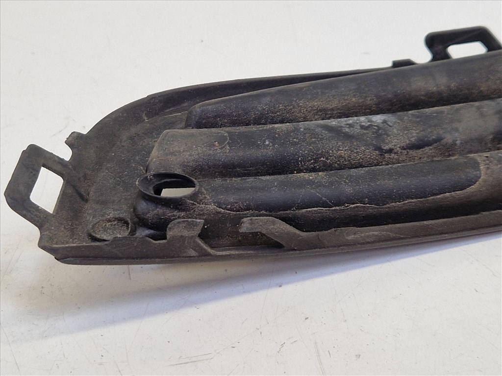 Volkswagen Golf VII első lökhárító jobb díszrács 5G0 853 666 (19211) 8. kép