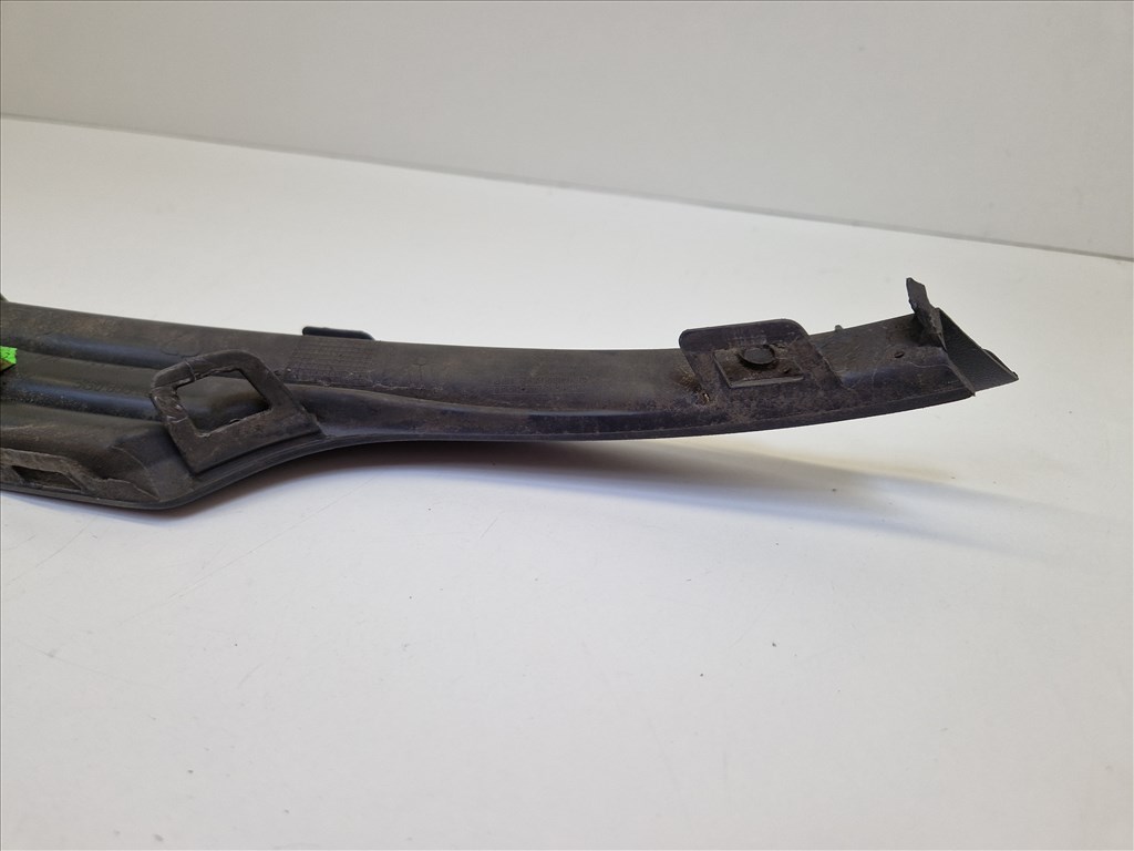 Volkswagen Golf VII első lökhárító jobb díszrács 5G0 853 666 (19211) 9. kép