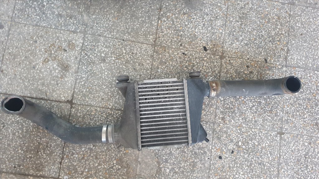 Honda Accord vízhűtő  6. kép