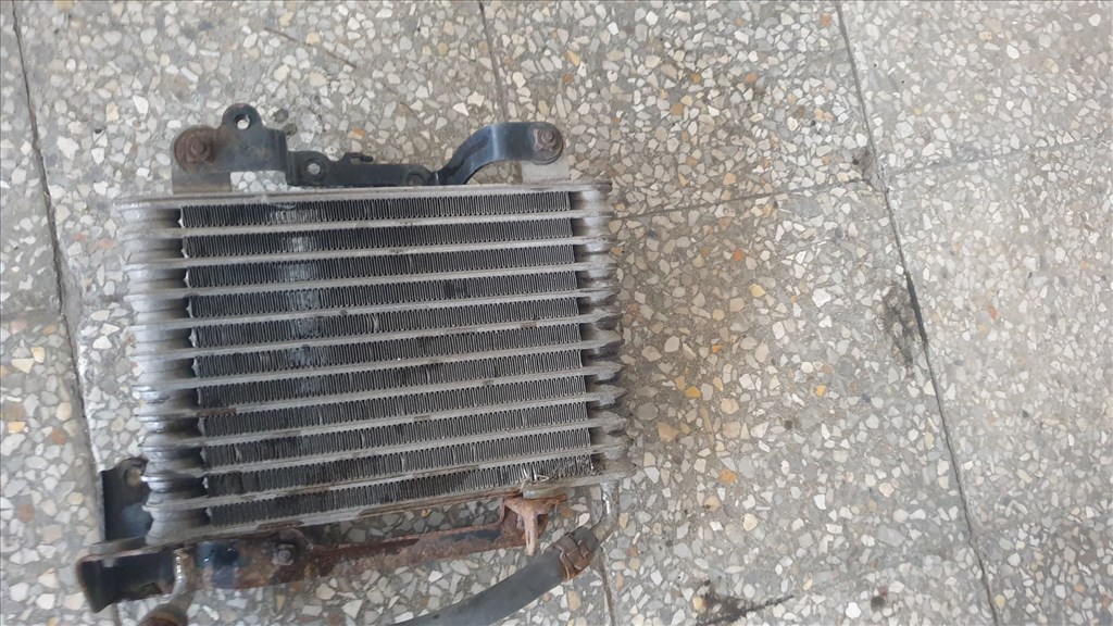 Honda Accord vízhűtő  8. kép