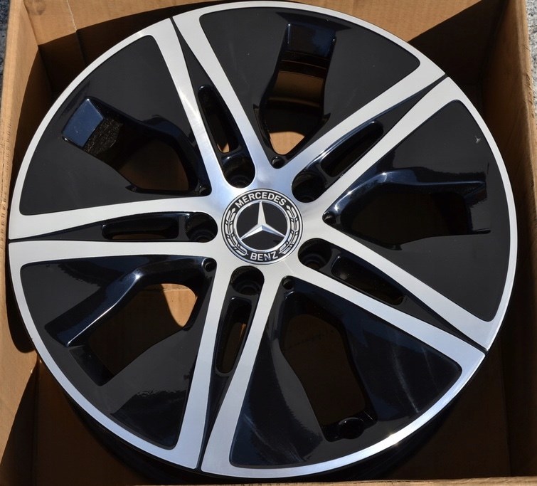 Mercedes AMG 18 coll eredeti gyári cikkszámos alufelni 5x112 felni 4. kép