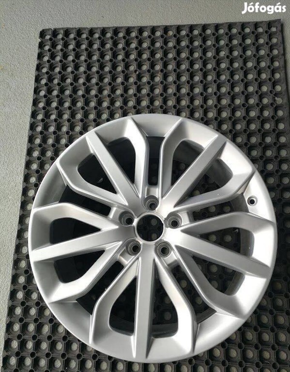 Audi Gyári könnyűfém felni 4g0601025e 1. kép