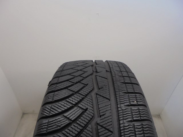 Michelin Pilot Alpin PA4 225/55 R18  1. kép
