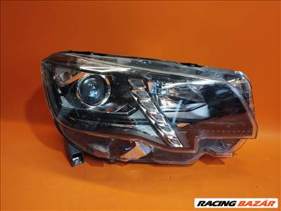 Peugeot Rifter jobb lámpa 9816827180 (S67.2F.50.616R)