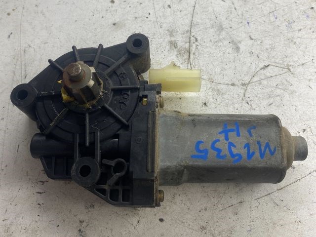 CHRYSLER PT CRUISER Bal hátsó Ablakemelő Motor 2. kép