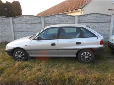 Opel ASTRA F CLASSIC Ferdehátú 1.4 i bal csomagtérajtó teleszkóp