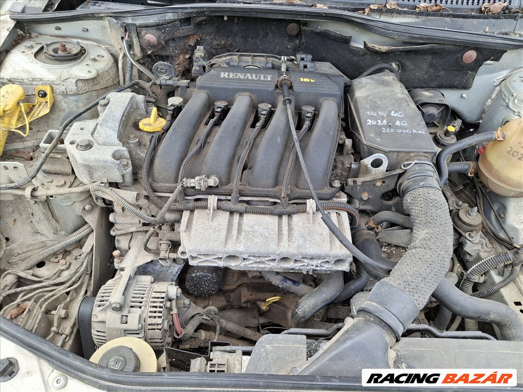 Renault Mégane I bontott alkatrészei 6. kép