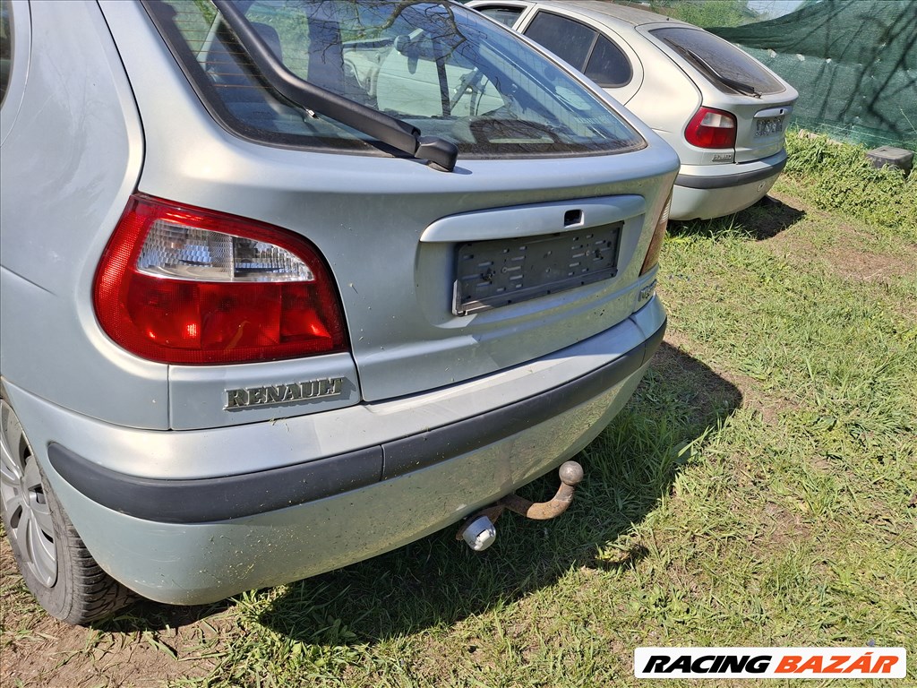 Renault Mégane I bontott alkatrészei 10. kép