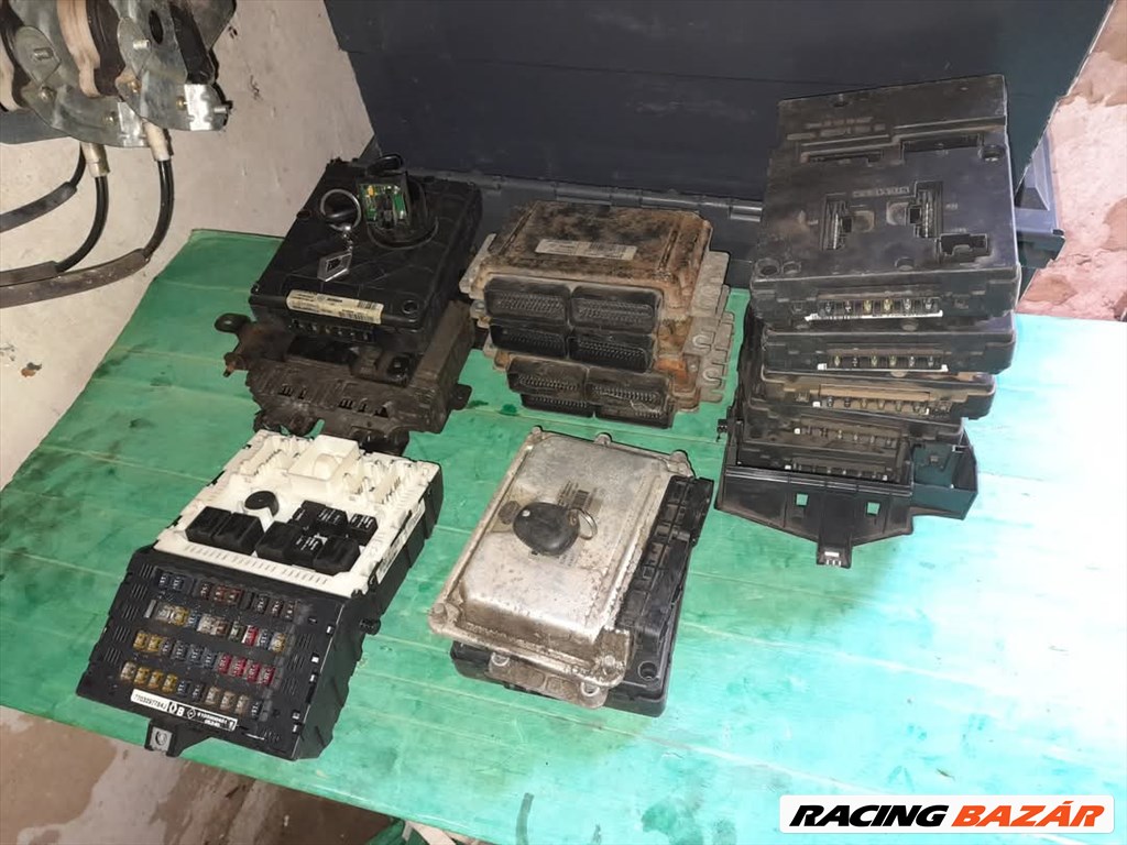 Renault Mégane I bontott alkatrészei 16. kép