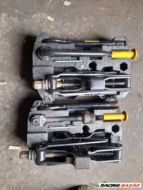 Renault Mégane I bontott alkatrészei 21. kép