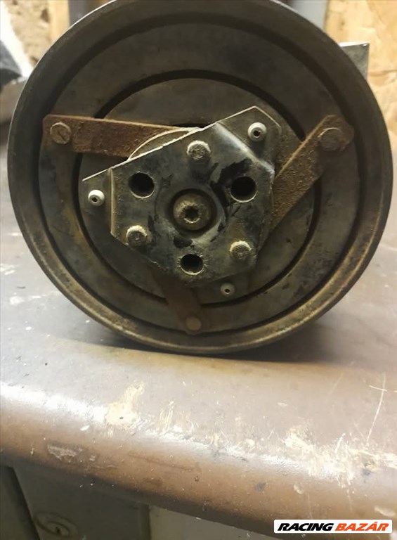 Renault Mégane I bontott alkatrészei 36. kép