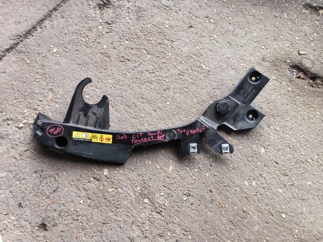 Toyota Proace II Jobb fényszóró tartó 9826095480 2. kép