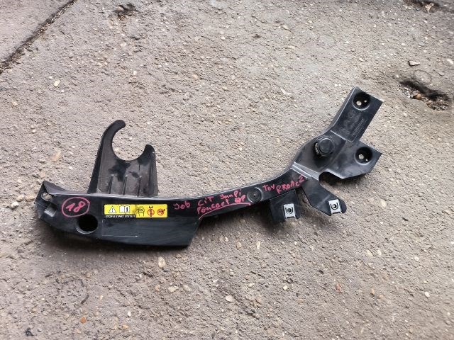 Toyota Proace II Jobb fényszóró tartó 9826095480 5. kép
