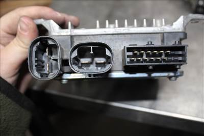 Citroen C2 2003-2005 1.4 szervószivattyú vezérlő   9655757780