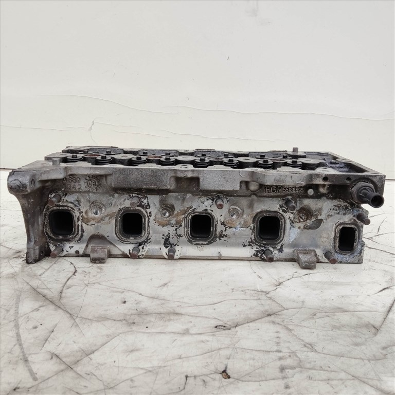 204422 Fiat Punto III., Doblo 2000-2009, Idea, Panda II. Lancia Ypsilon II. 1,3 16v hengerfej, szelepekkel 55188595 3. kép