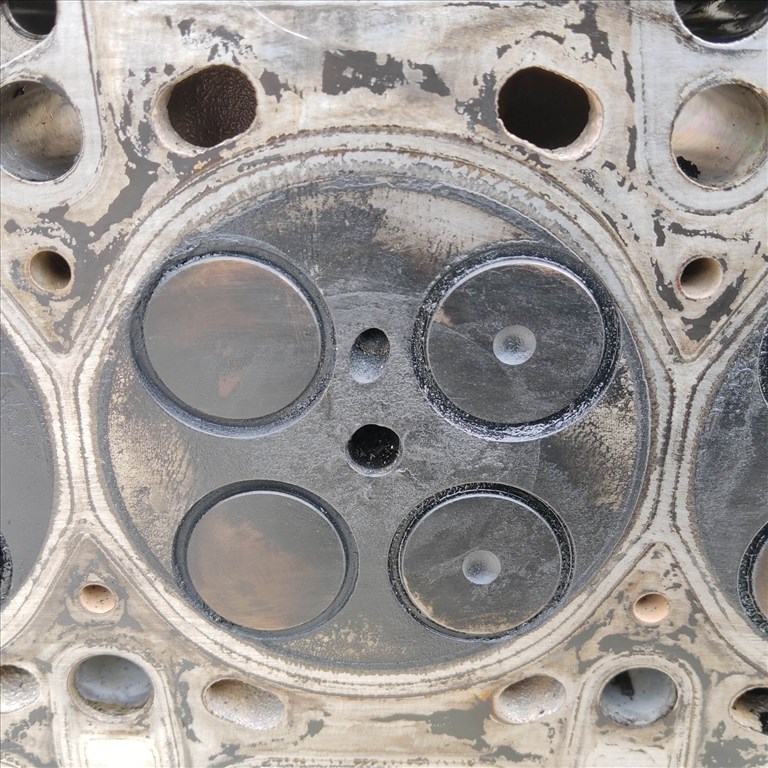 204422 Fiat Punto III., Doblo 2000-2009, Idea, Panda II. Lancia Ypsilon II. 1,3 16v hengerfej, szelepekkel 55188595 10. kép