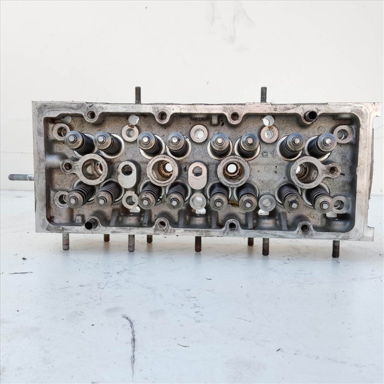 153351 Alfa Romeo, Fiat, Lancia 1,4 16v T-Jet hengerfej 55268082 1. kép