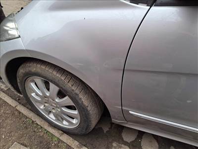 Mercedes A-osztály W169 bal első sárvédő 