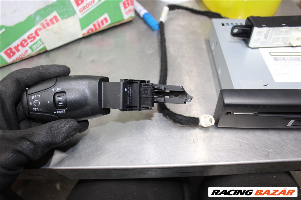 Peugeot 208  2014 cd fejegység   9806729580 2. kép