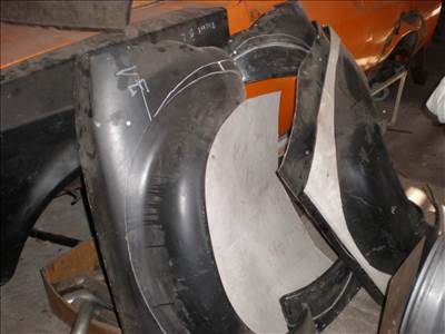 Ford Escort Mk1 üvegszálas szélesítés
