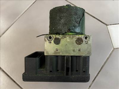 Citroën DS3 ABS kocka 9674415980