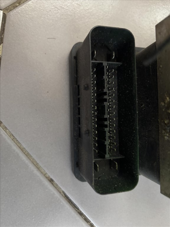 Citroën DS3 ABS kocka 9674415980 3. kép