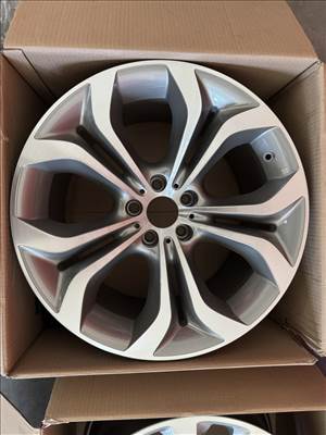 R20 Original BMW 11J ET37 - 6796152 1db felni alufelni 