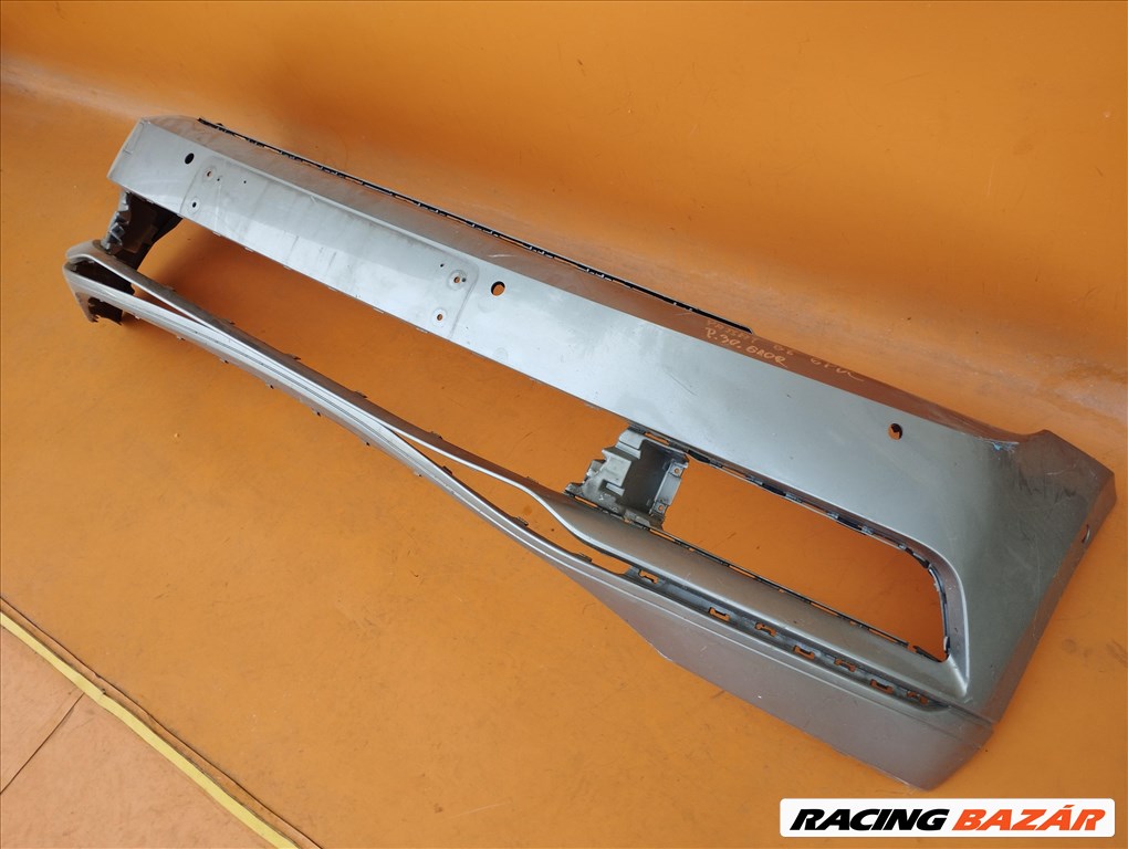 Vw Passat B8 első lökhárító 6pdc (P.30.610R) 1. kép