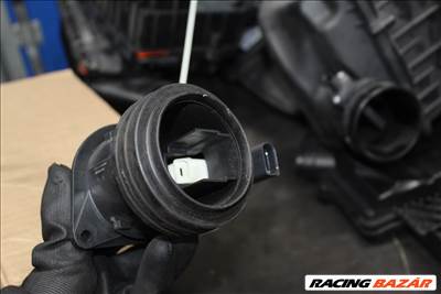 Volkswagen Passat 2005-2009 1.6TDI légtömegmérő  03l906461