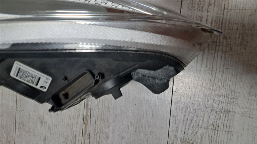 Ford Focus Mk3 fényszóró  2. kép