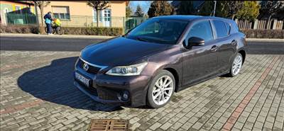 Eladó Lexus CT 200h 