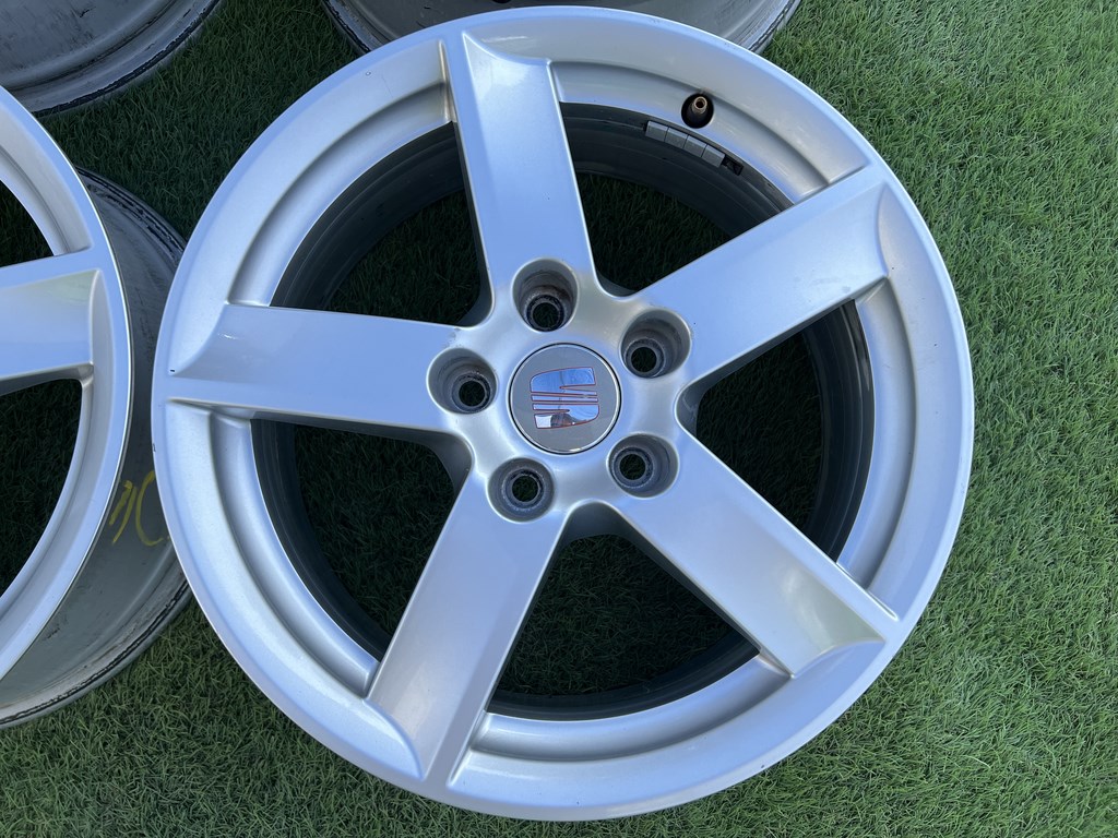 5x112 16" Seat gyári alufelni 6,5Jx16h2 ET35 3. kép